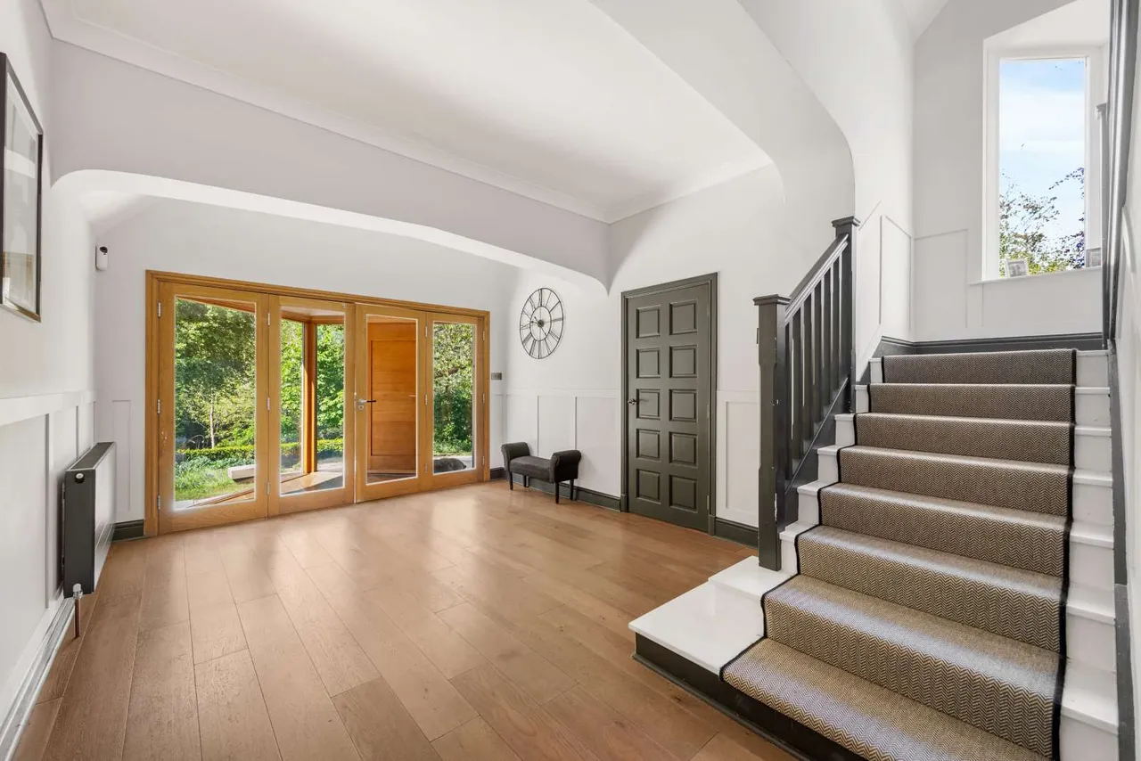 Macclesfield Road, Prestbury, SK10, photo 4