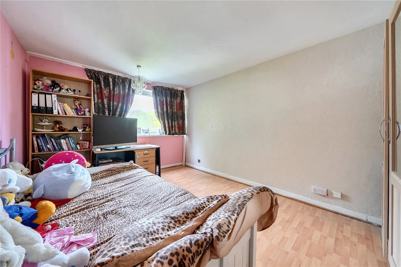 Templewood, Ealing, W13, photo 12