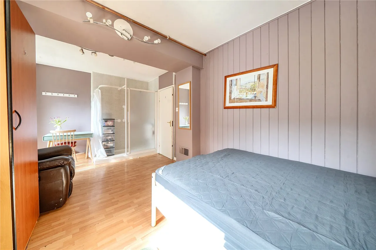 Templewood, Ealing, W13, photo 18