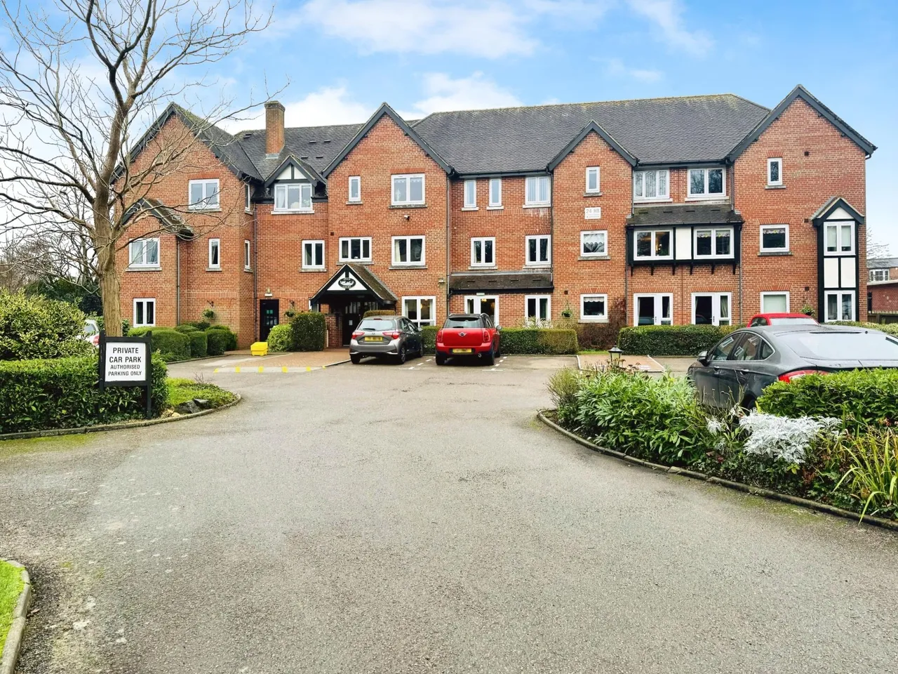 Swan Court, Banbury Rd, Stratford-upon-Avon, CV37, photo 6