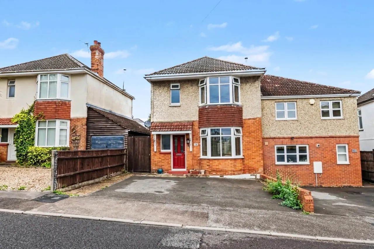 3 bed house for sale, Farcroft Road, Parkstone, BH12