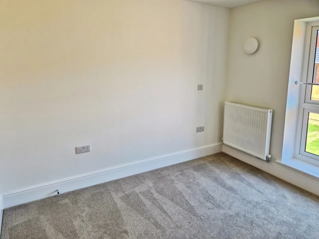 Caligae Square, Brockworth, photo 8