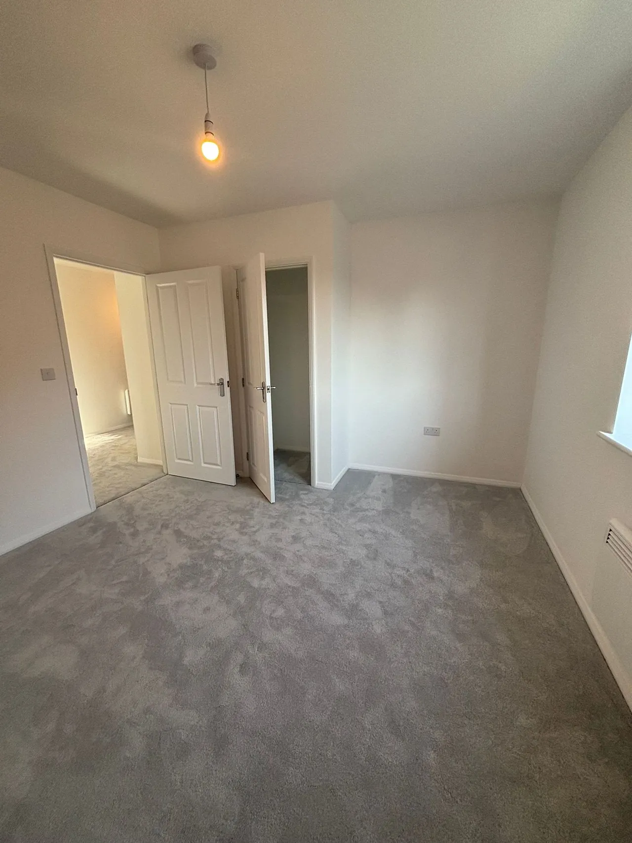 Blackhall Meadow, Loxwood, RH14, photo 3