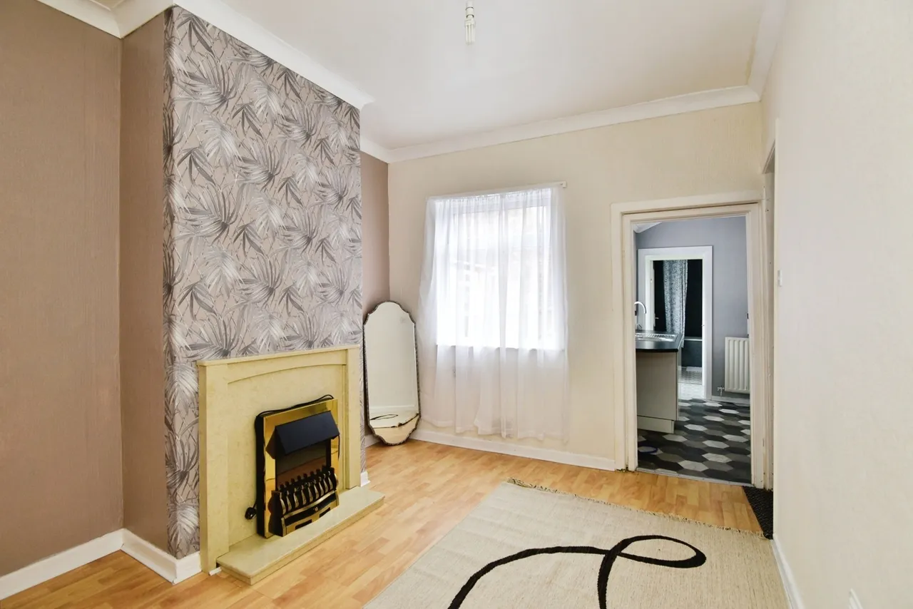 Manor Street, STOKE-ON-TRENT, Staffordshire, ST4, photo 3