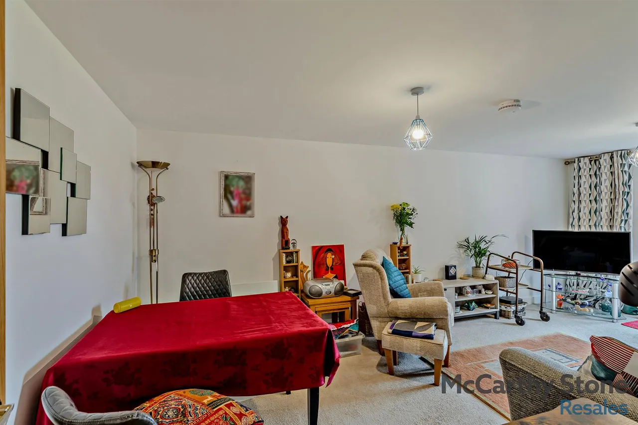 Stafford Street, Market Drayton, TF9, photo 7