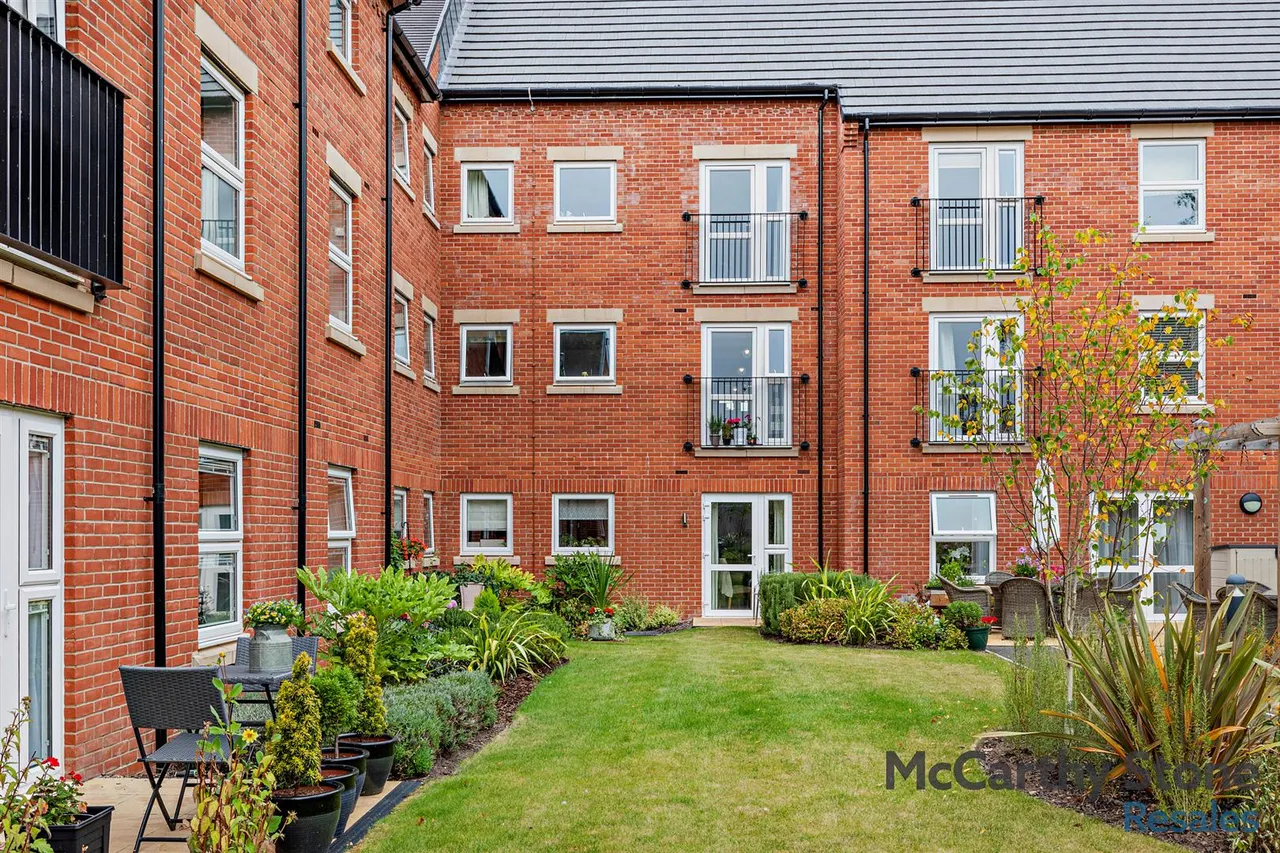 Stafford Street, Market Drayton, TF9, photo 23
