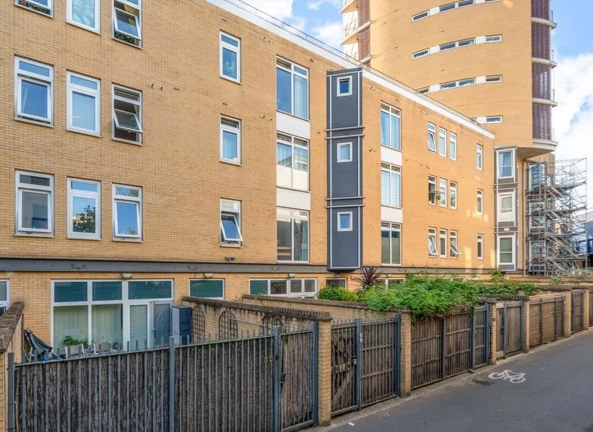 Martello Street, Hackney, E8, photo 9