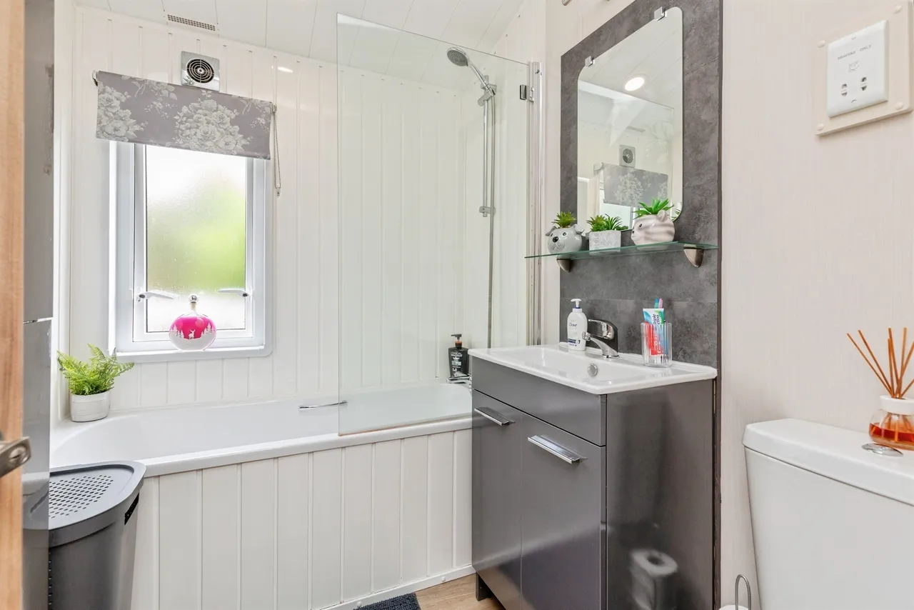 Beauport, St. Leonards-On-Sea, TN37, photo 11