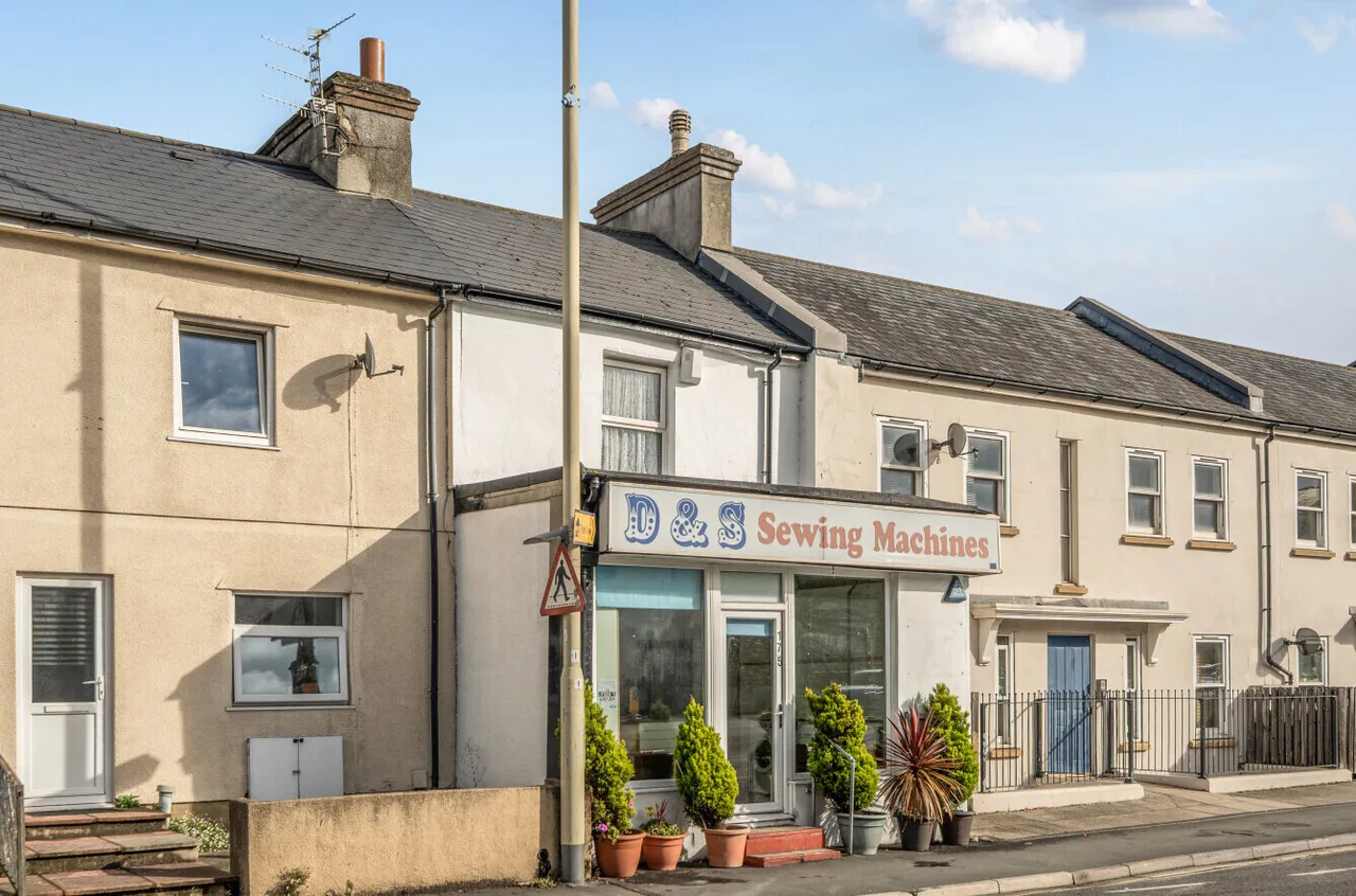 property for sale — Queen Street, Newton Abbot, Devon, TQ12