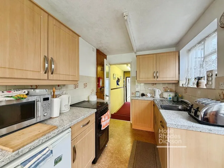 St. Marys Road, Cowes, PO31, photo 6