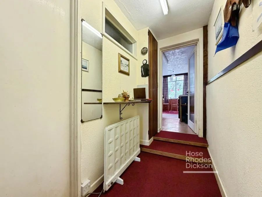 St. Marys Road, Cowes, PO31, photo 13