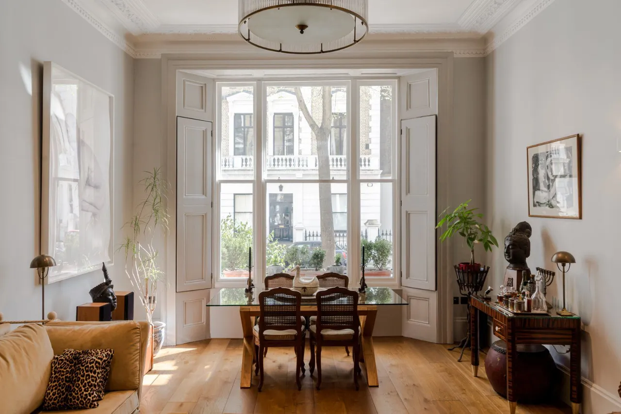 2 bed flat for sale, Linden Gardens, Notting Hill, W2
