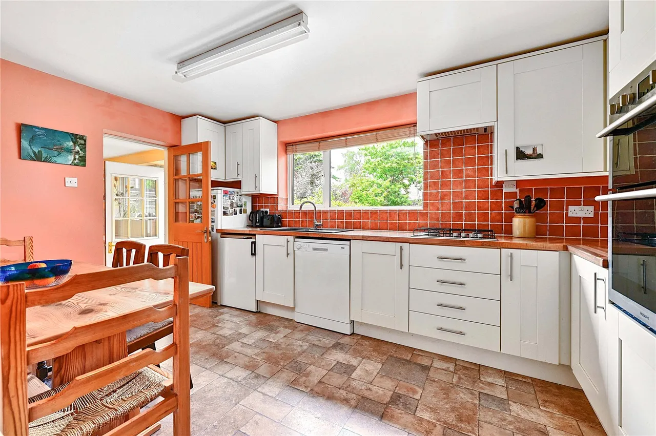 Dukes Mead, Fleet, Hampshire, GU51 4HA, photo 5