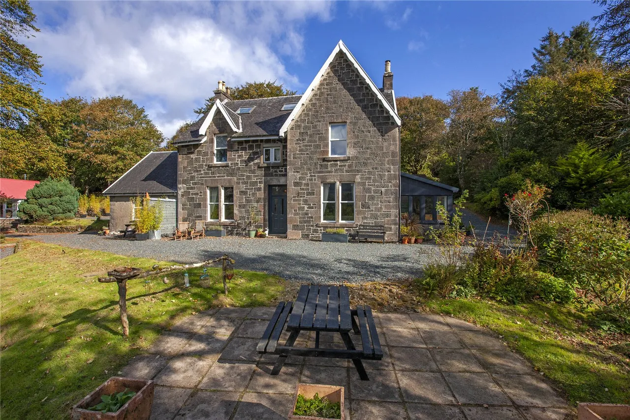 Druimard House, Dervaig, Isle of Mull, Argyll and Bute, PA75 6QW, photo 36