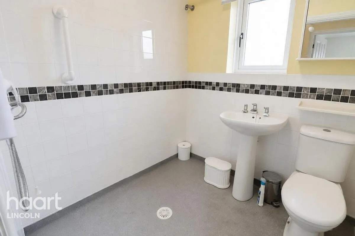 The Glebe, Sturton by Stow, LN1, photo 10