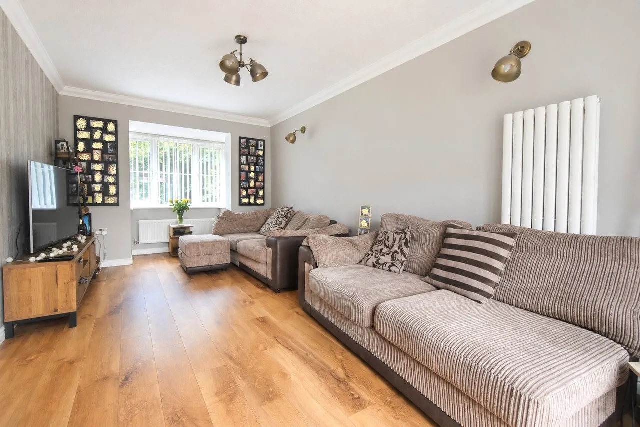 Elvetham Rise, Chineham, RG24, photo 4