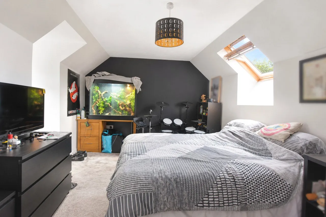 Elvetham Rise, Chineham, RG24, photo 6