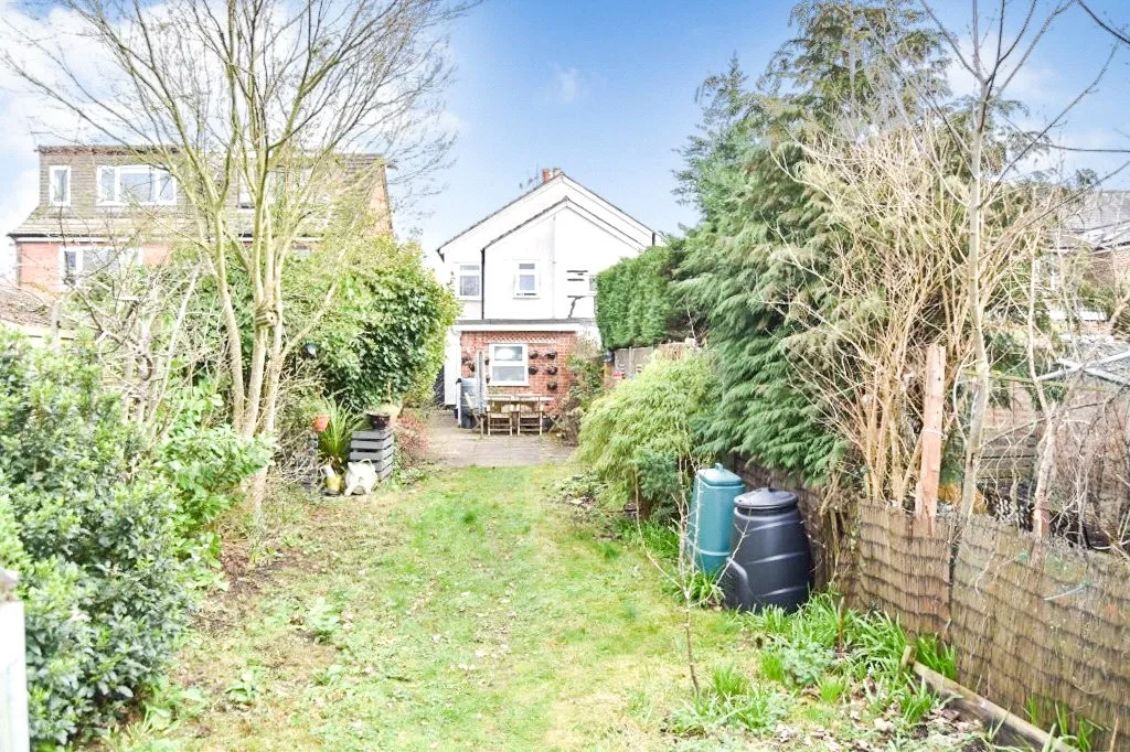 Somerset Road, Farnborough, Hampshire, GU14 6DS, photo 14