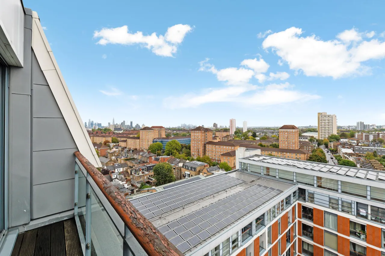 Cornell Square, Nine Elms, SW8, photo 4