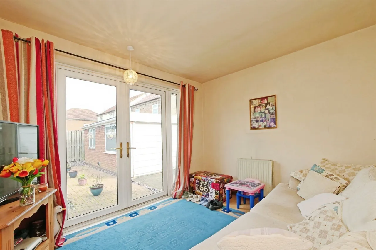 Grampian Close, Huntington, York, photo 9