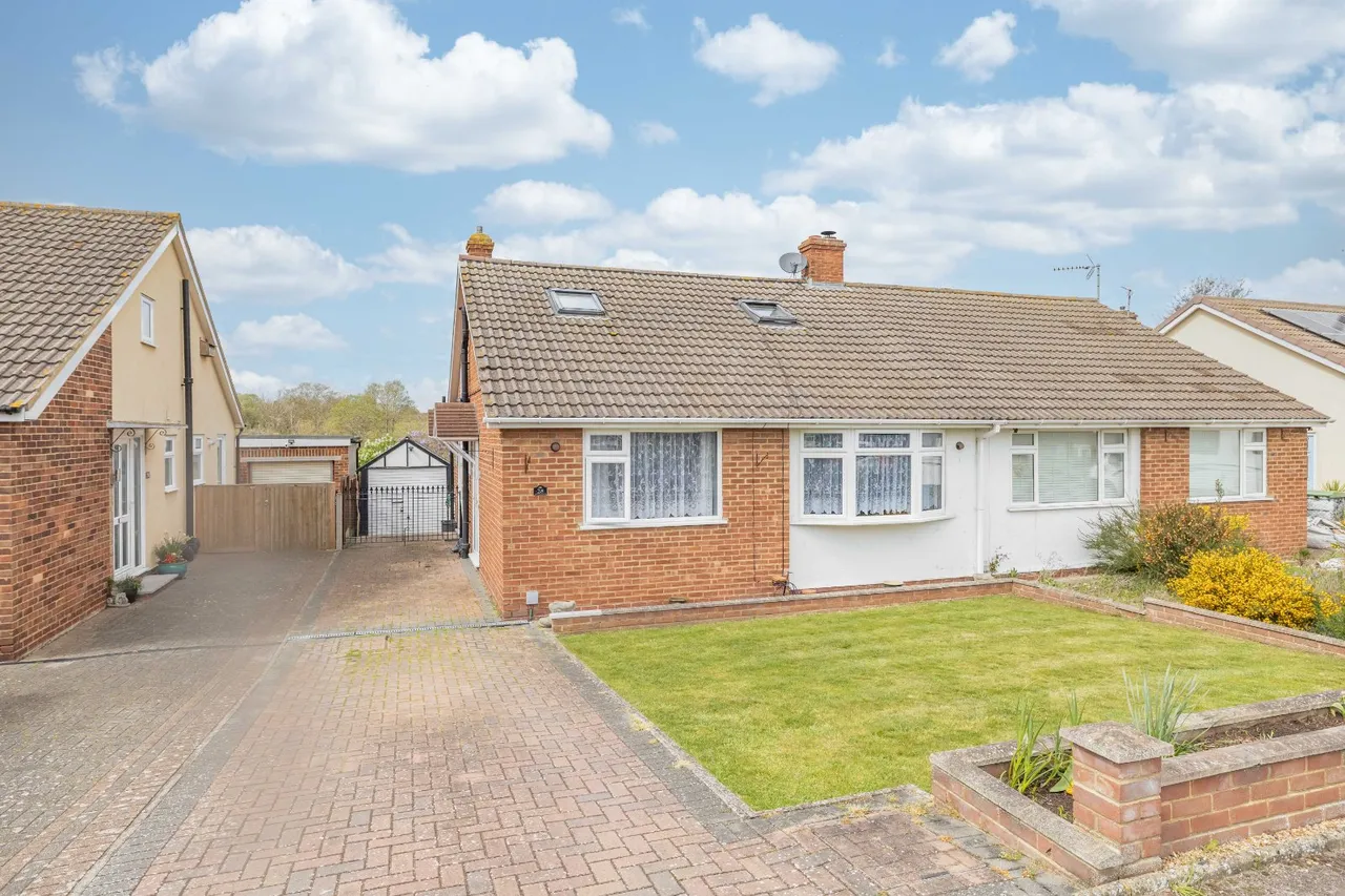 Willement Road, Faversham, ME13, photo 2