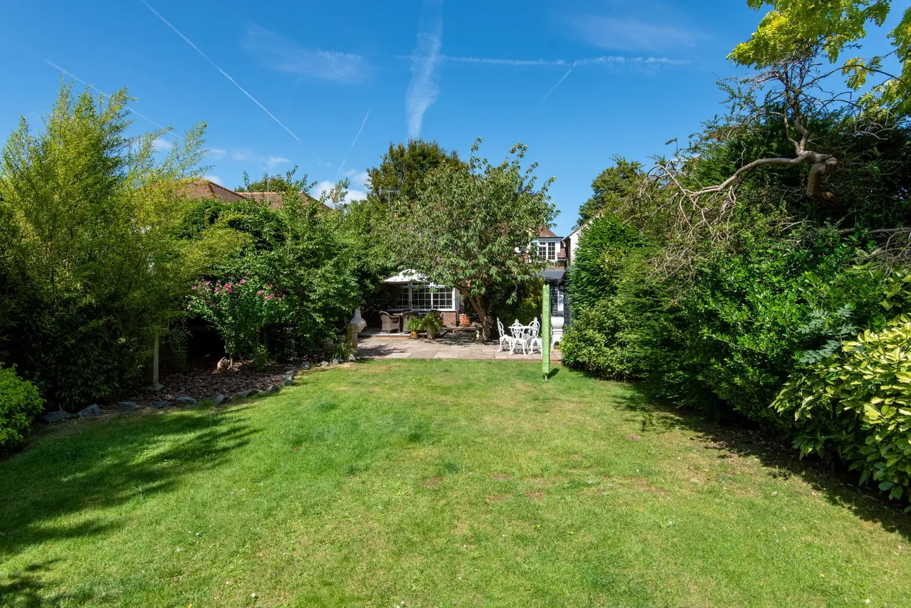 Poulters Lane, Worthing, West Sussex, BN14, photo 2