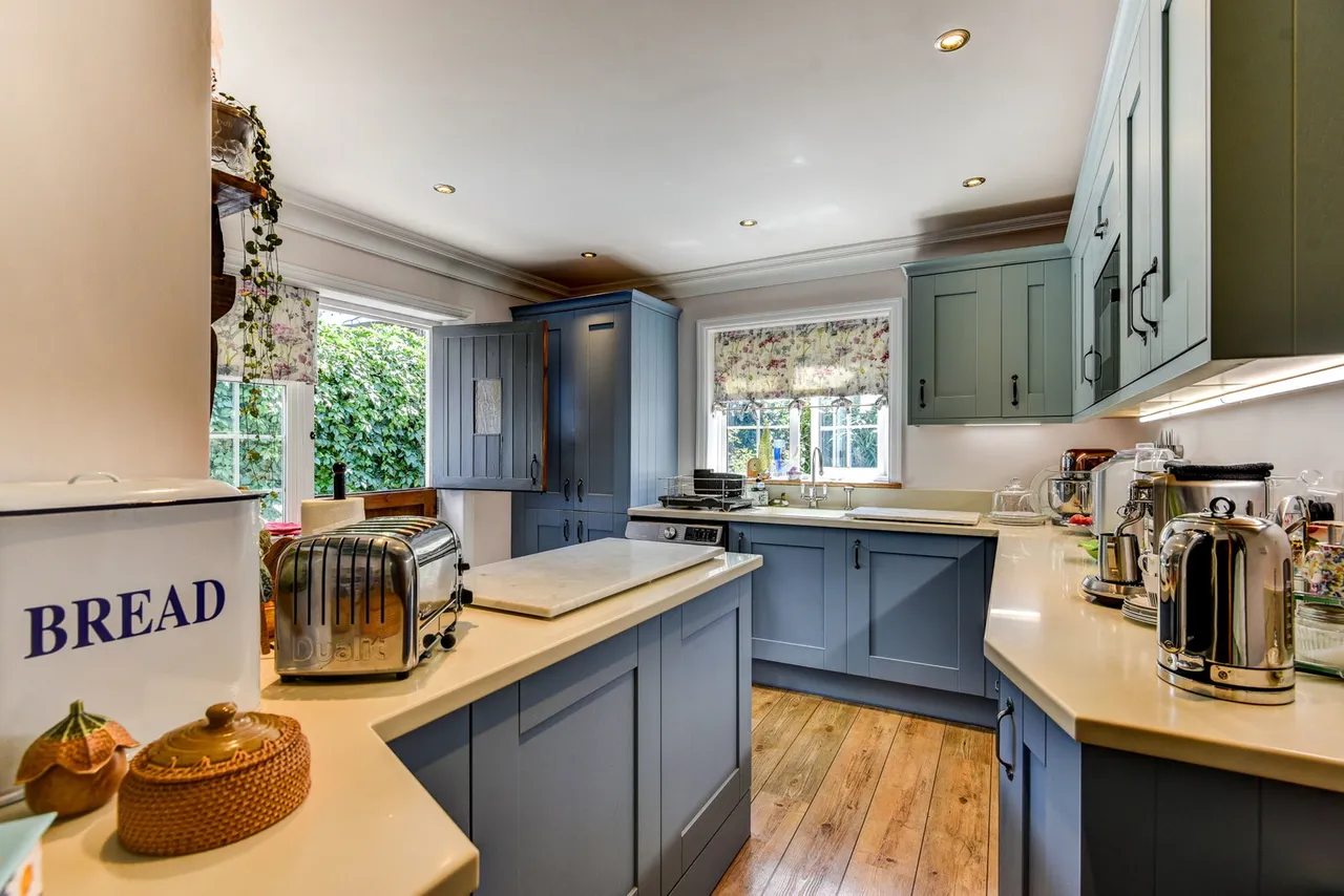 Poulters Lane, Worthing, West Sussex, BN14, photo 4