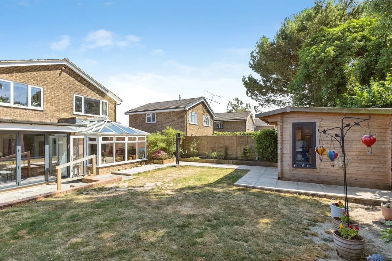 Burleigh Way, Crawley Down, RH10, photo 22