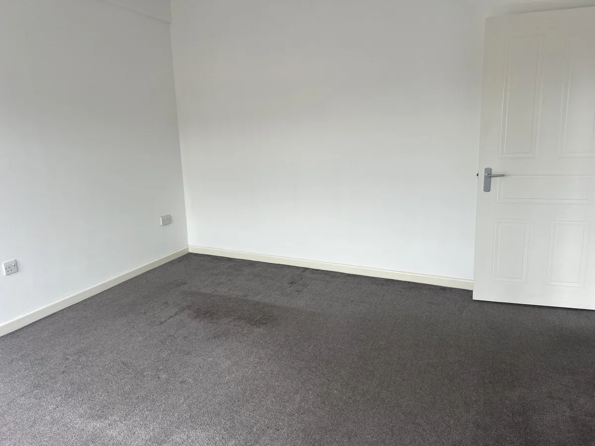 Scot Lane, Doncaster, DN1, photo 11