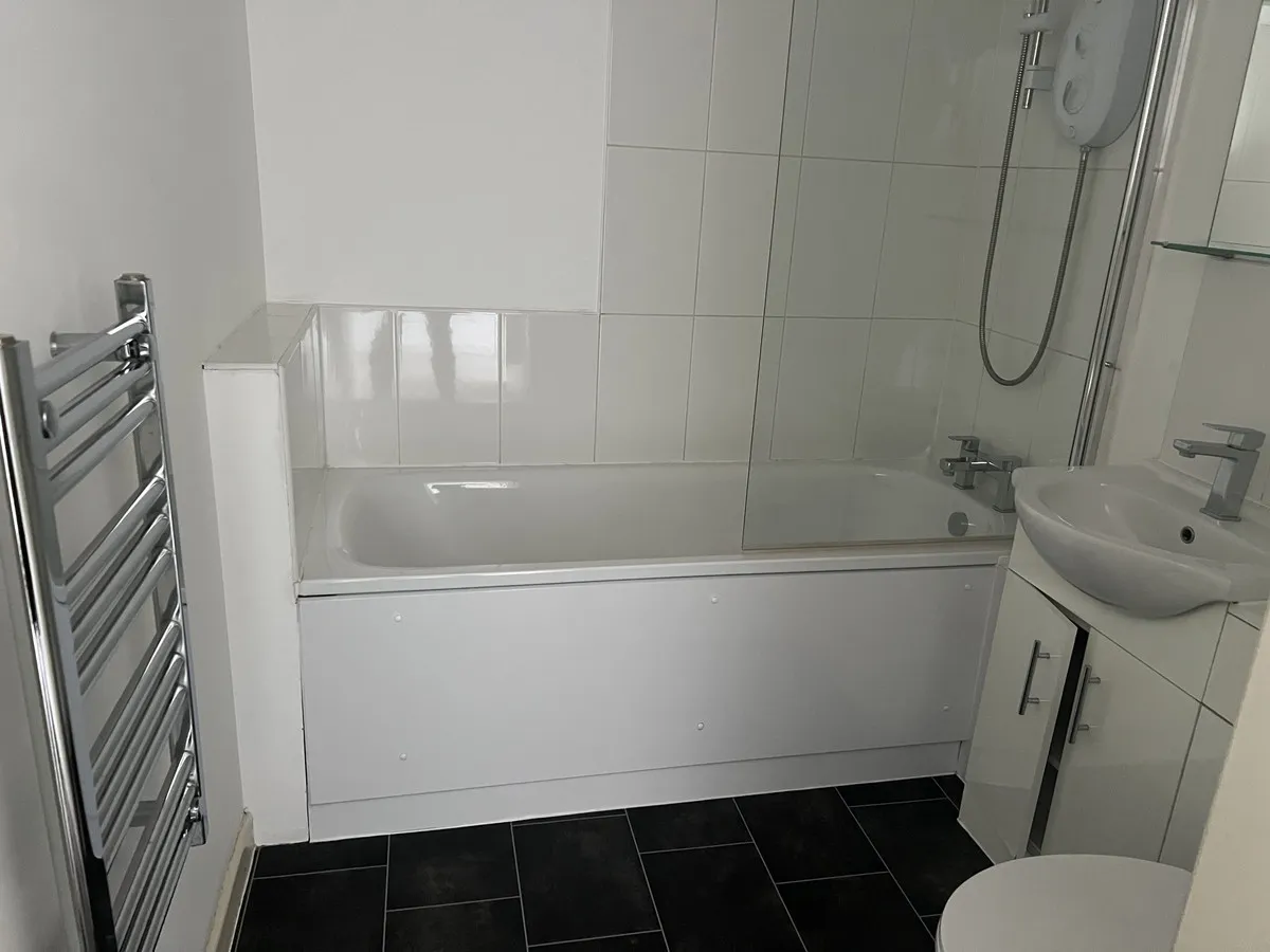 Scot Lane, Doncaster, DN1, photo 8