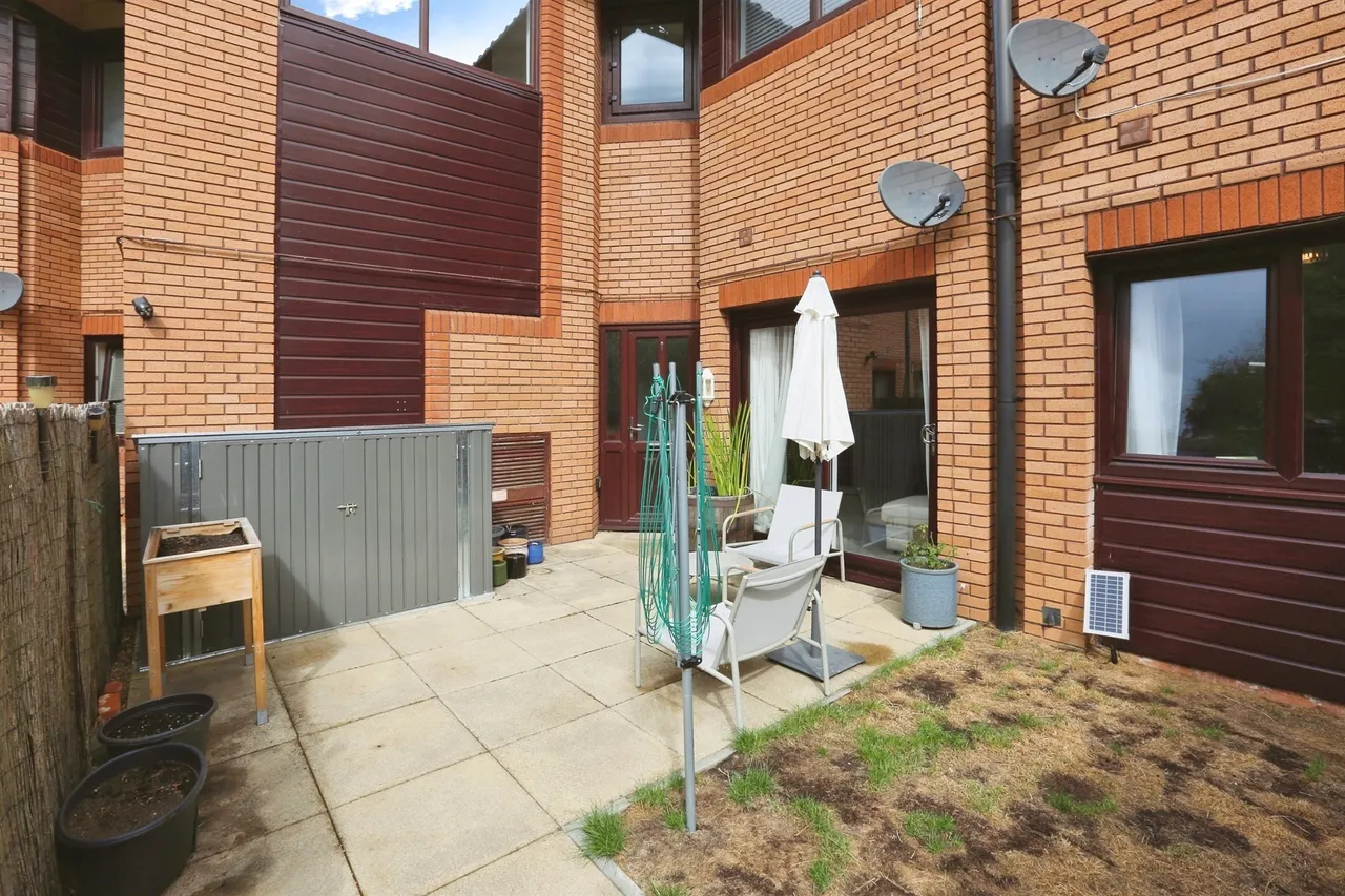 Wickham Road, Fareham, PO16, photo 11