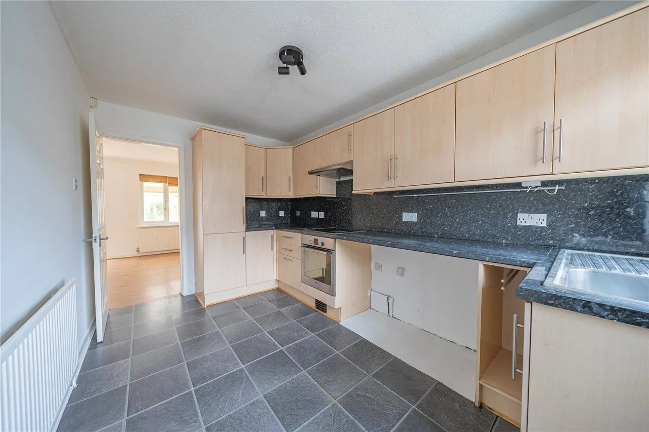 Kirkfield Lane, Thorner, LS14, photo 3