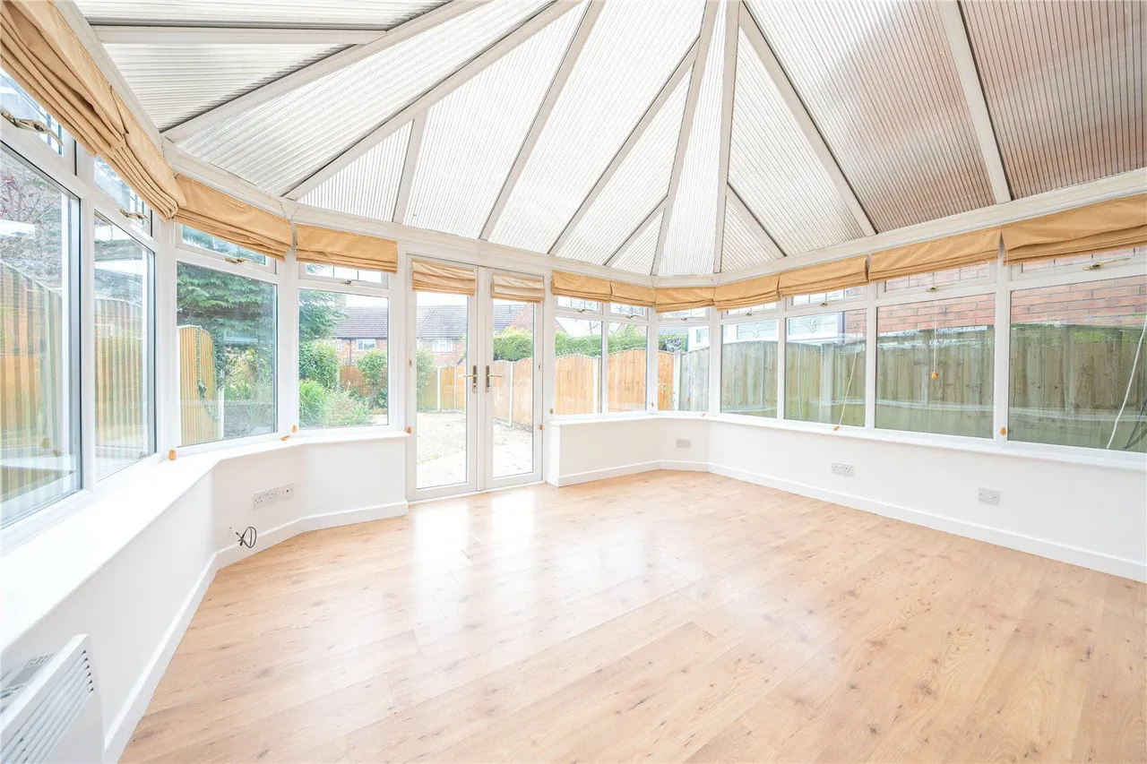 Kirkfield Lane, Thorner, LS14, photo 2