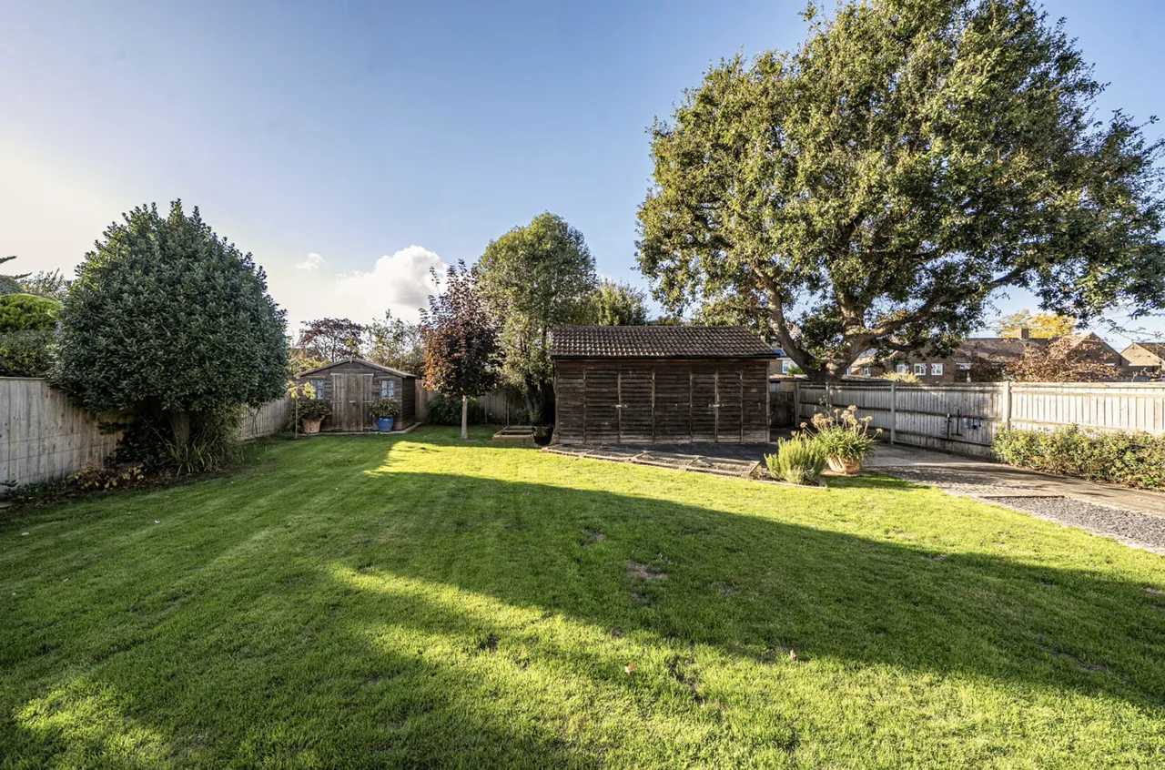 Cedar Drive, Chichester, PO19, photo 15