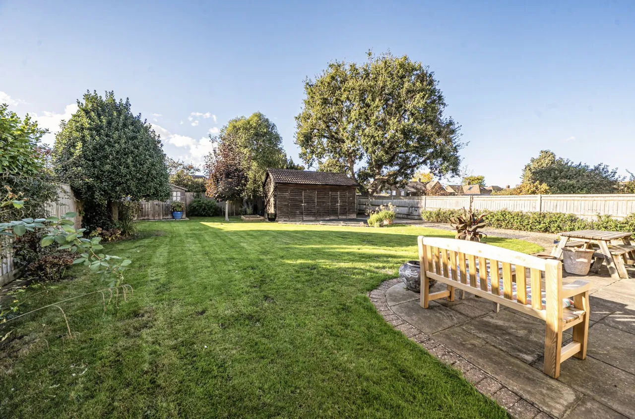Cedar Drive, Chichester, PO19, photo 14