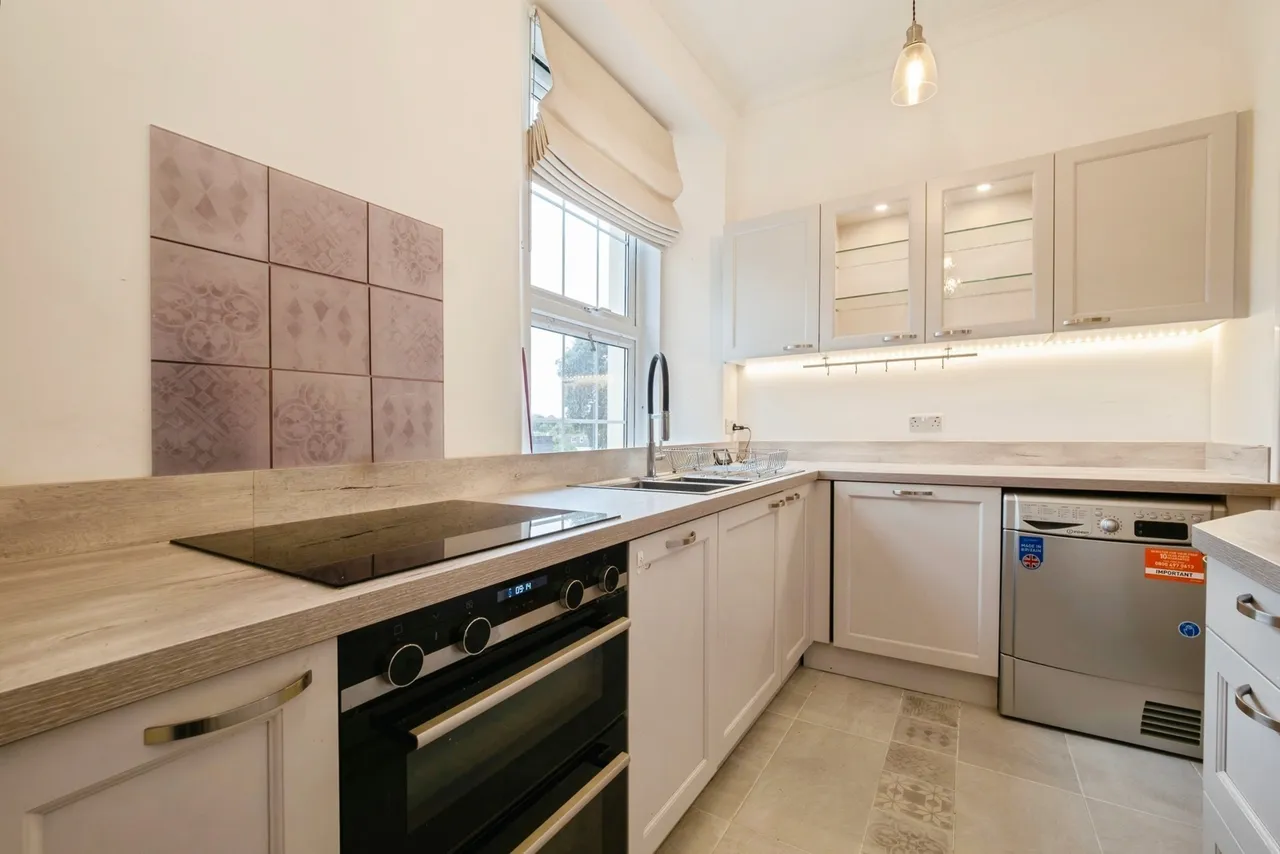 East Cliff Road, Dawlish, EX7, photo 9