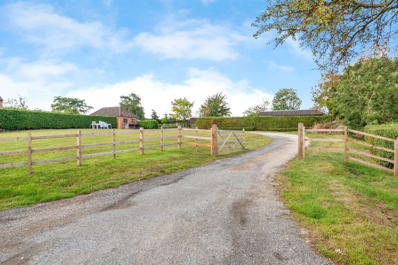 Bathley Lane, Norwell, NG23, photo 27