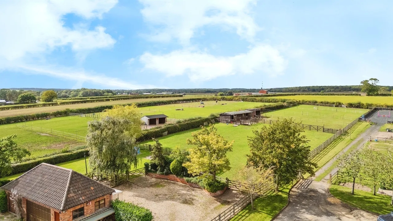 5 bed house for sale, Bathley Lane, Norwell, NG23