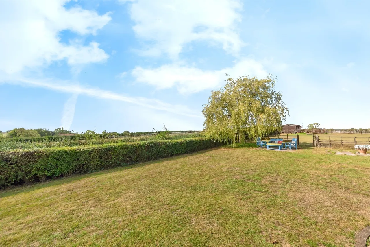 Bathley Lane, Norwell, NG23, photo 31
