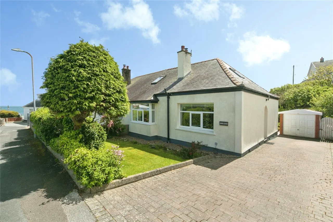 Ffordd Cynlas, Benllech, LL74, photo 14