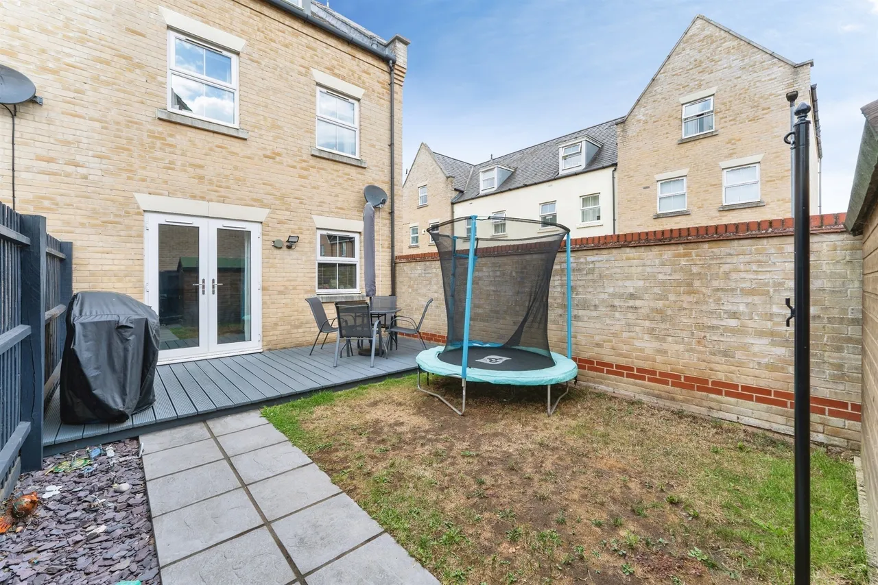 Signal Road, Huntingdon, PE26, photo 14
