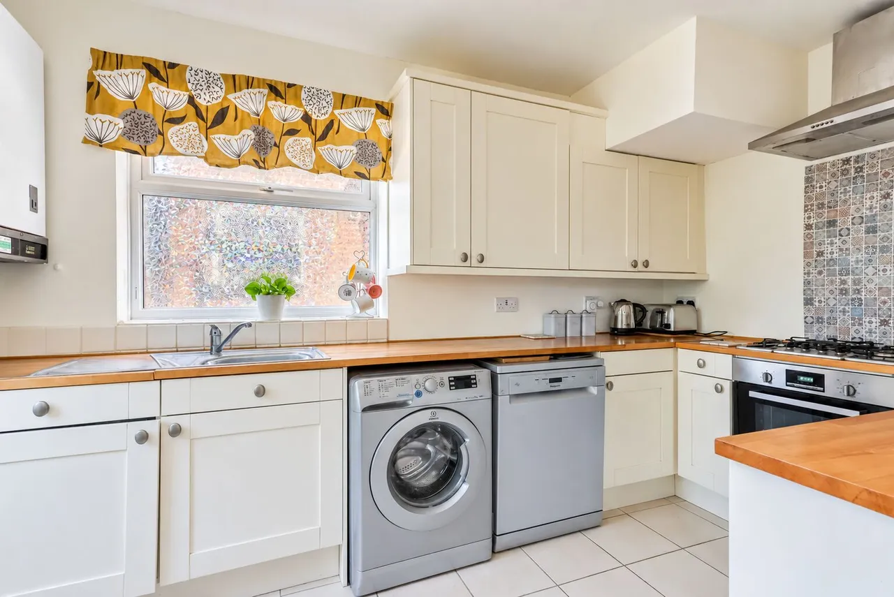 Chippendale Close, High Wycombe, HP13, photo 9
