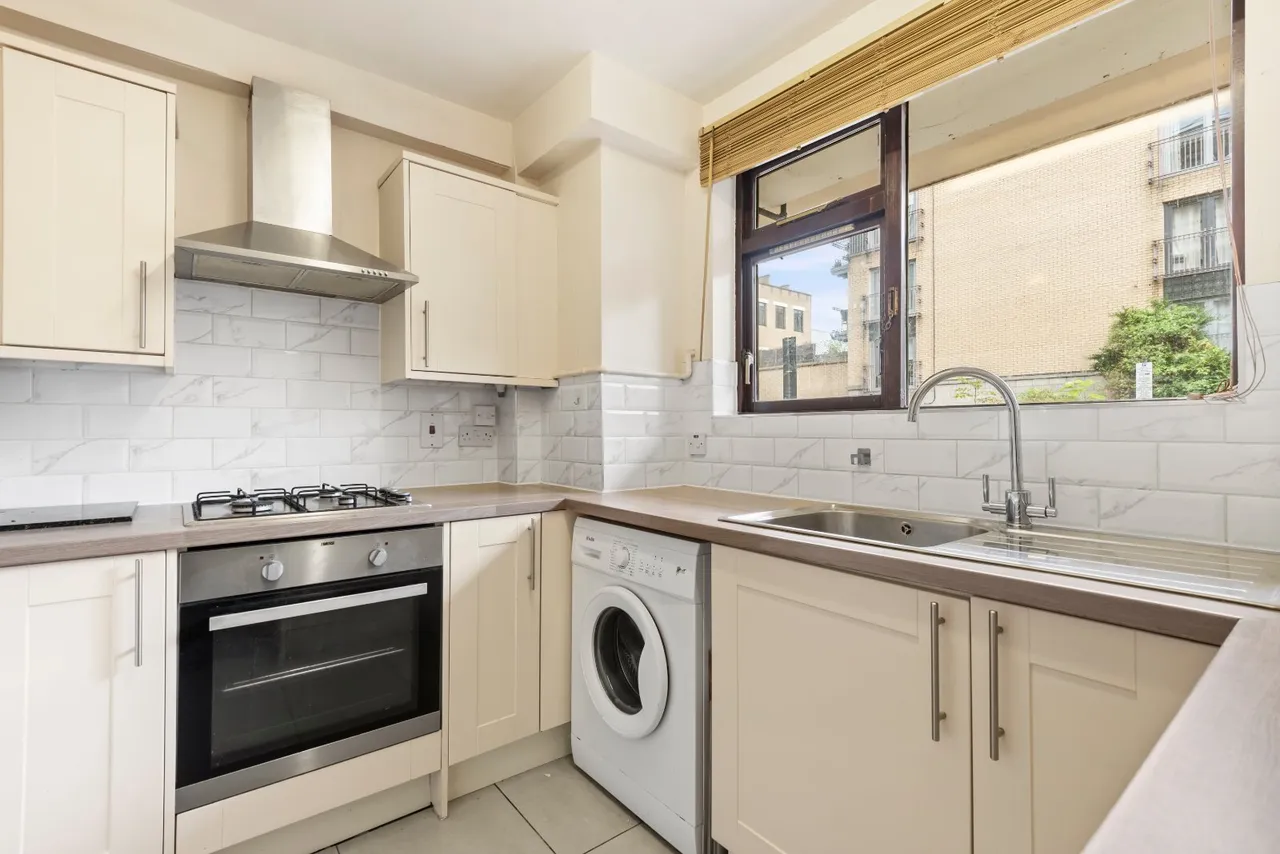 2 bed flat to rent, Northampton Street, London, N1