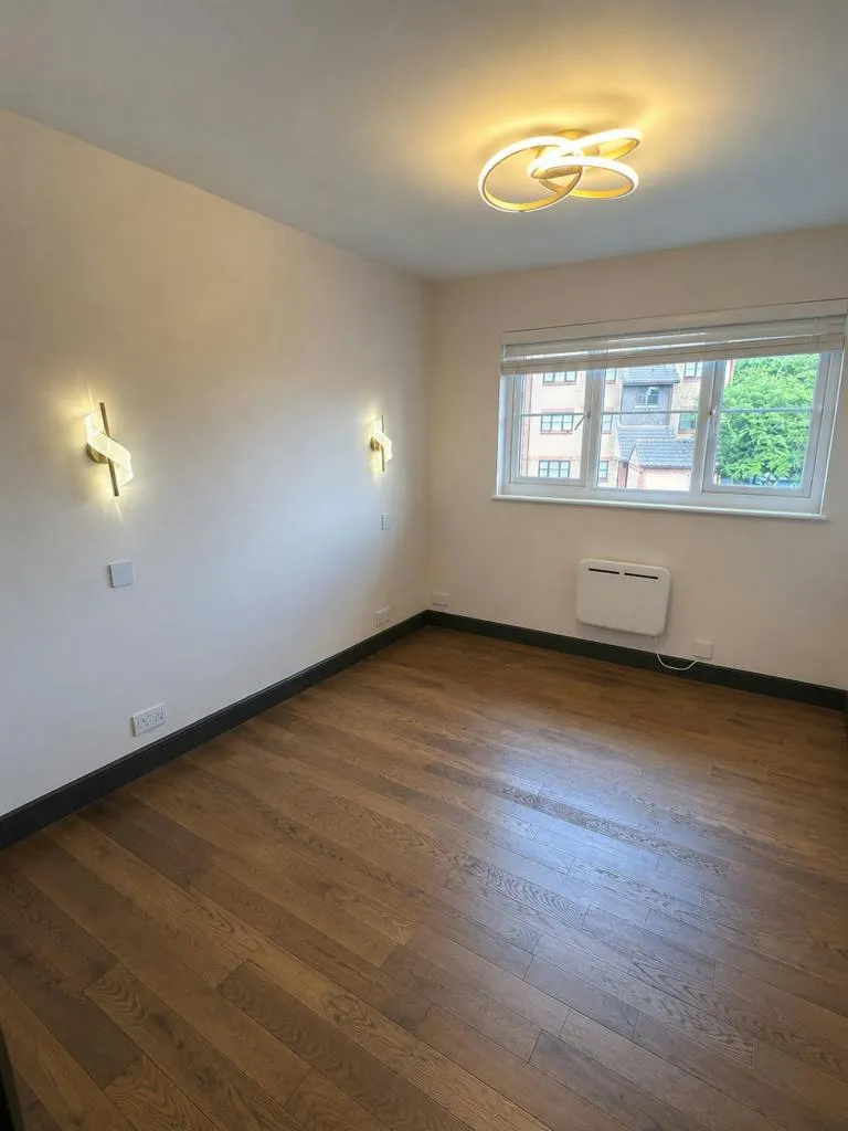 Kingfisher Way, London, NW10, photo 3