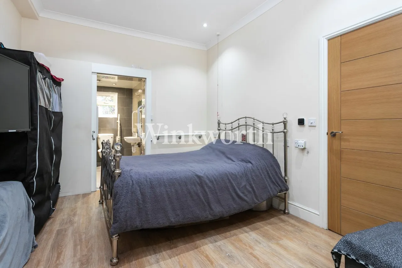 Wightman Road, London, N8, photo 2