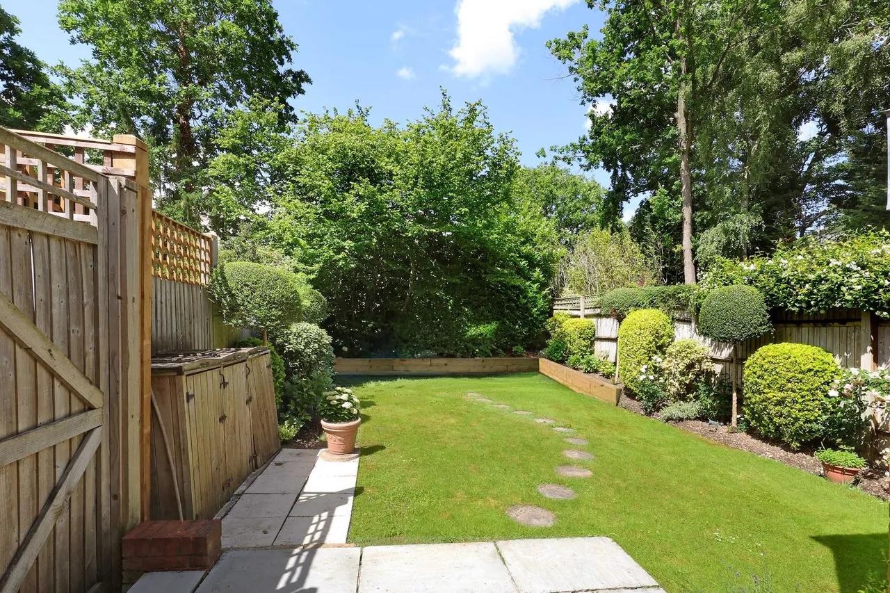 Oak Wood Place, Gerrards Cross, SL9, photo 4