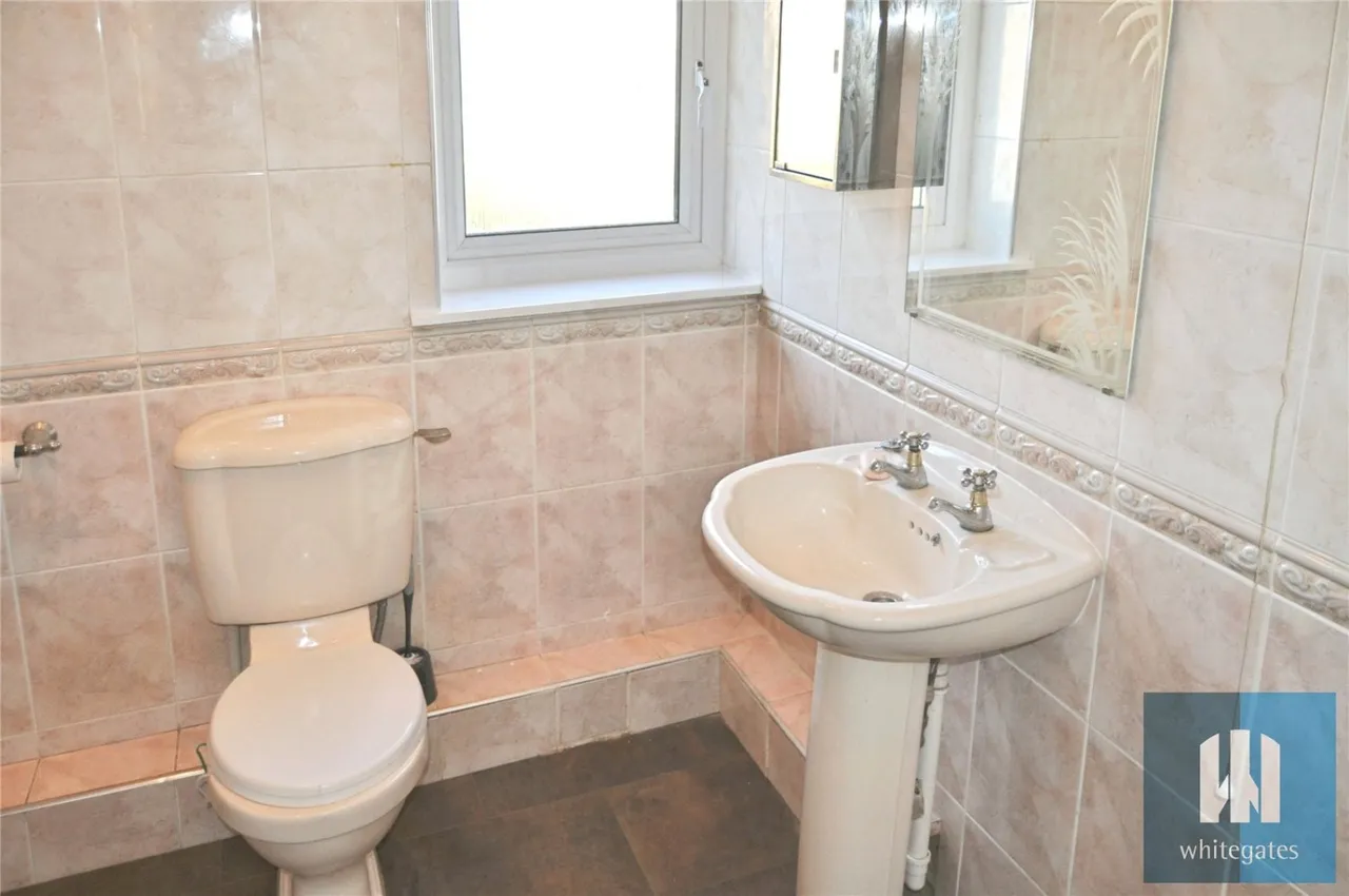 Northway, Mirfield, WF14, photo 11