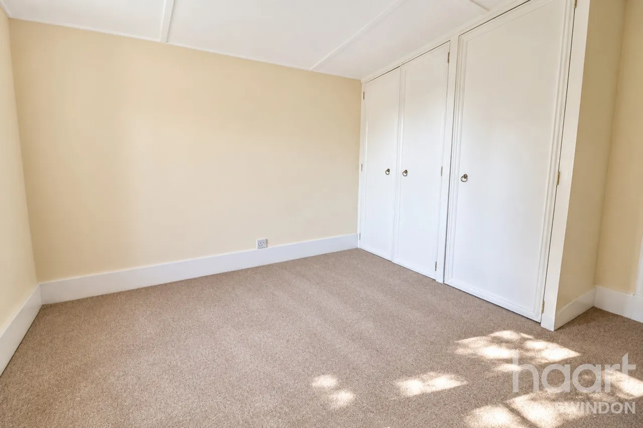 Silver Street, Malmesbury, SN16, photo 11