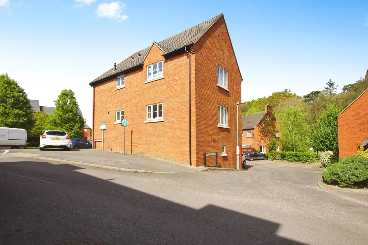 Townsend Close, Dursley, GL11, photo 12