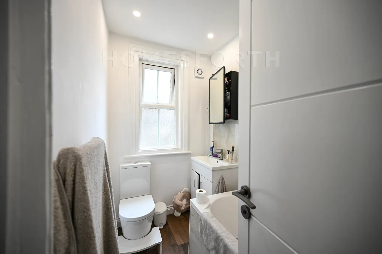 Rainham Road, Kensal Green, NW10, photo 10